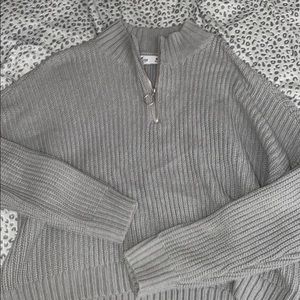 Crop Sweater - Hollister